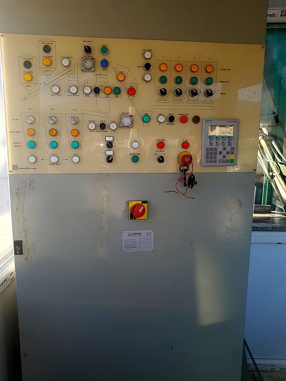 Control desk